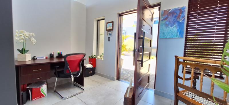 4 Bedroom Property for Sale in Island View Western Cape